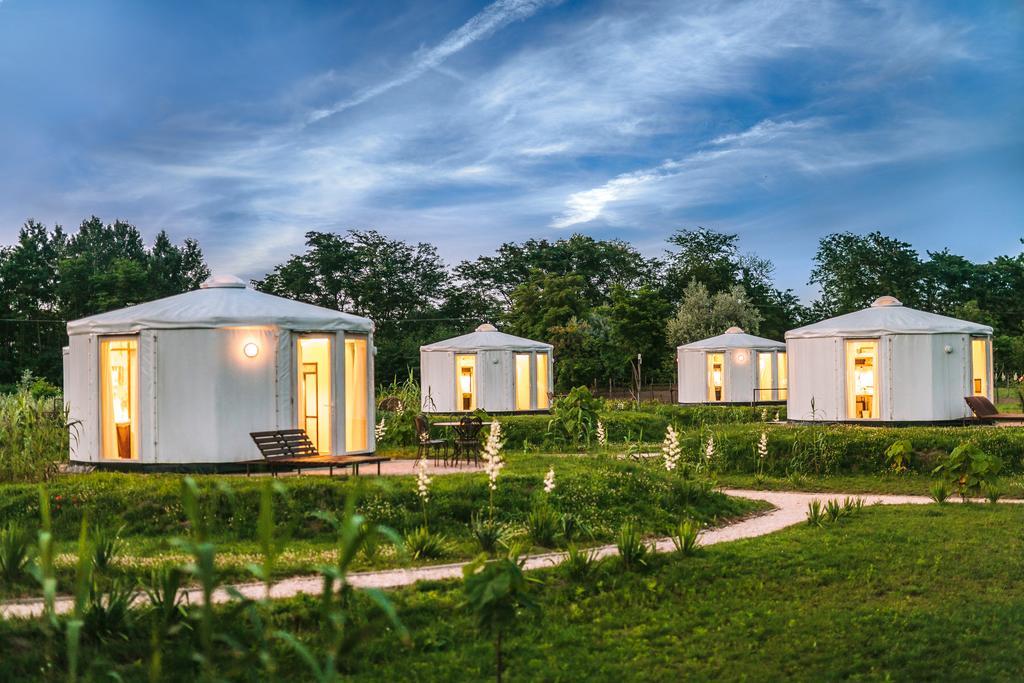 Homoki Lodge Bed & Beyond Glamping (Adults Only) Ruzsa Esterno foto